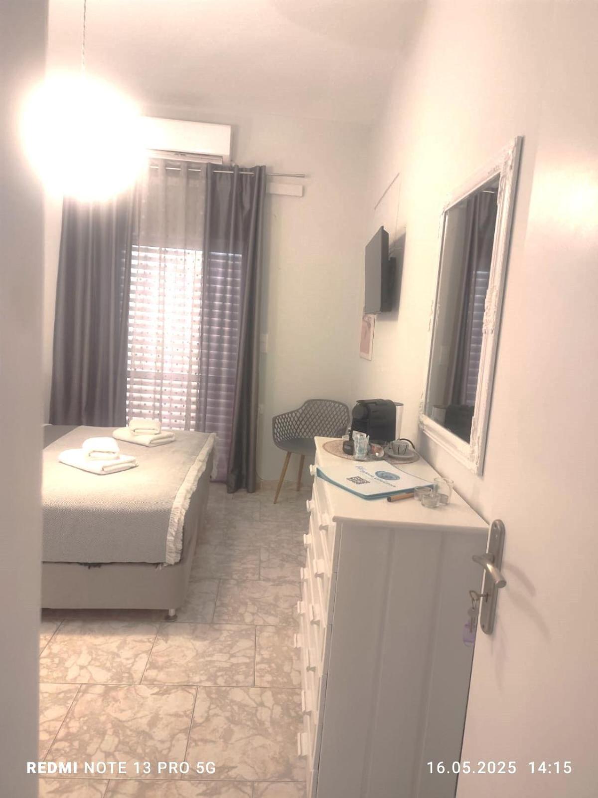 Libyan Anima Maisonette & Double Rooms Paleochora Buitenkant foto